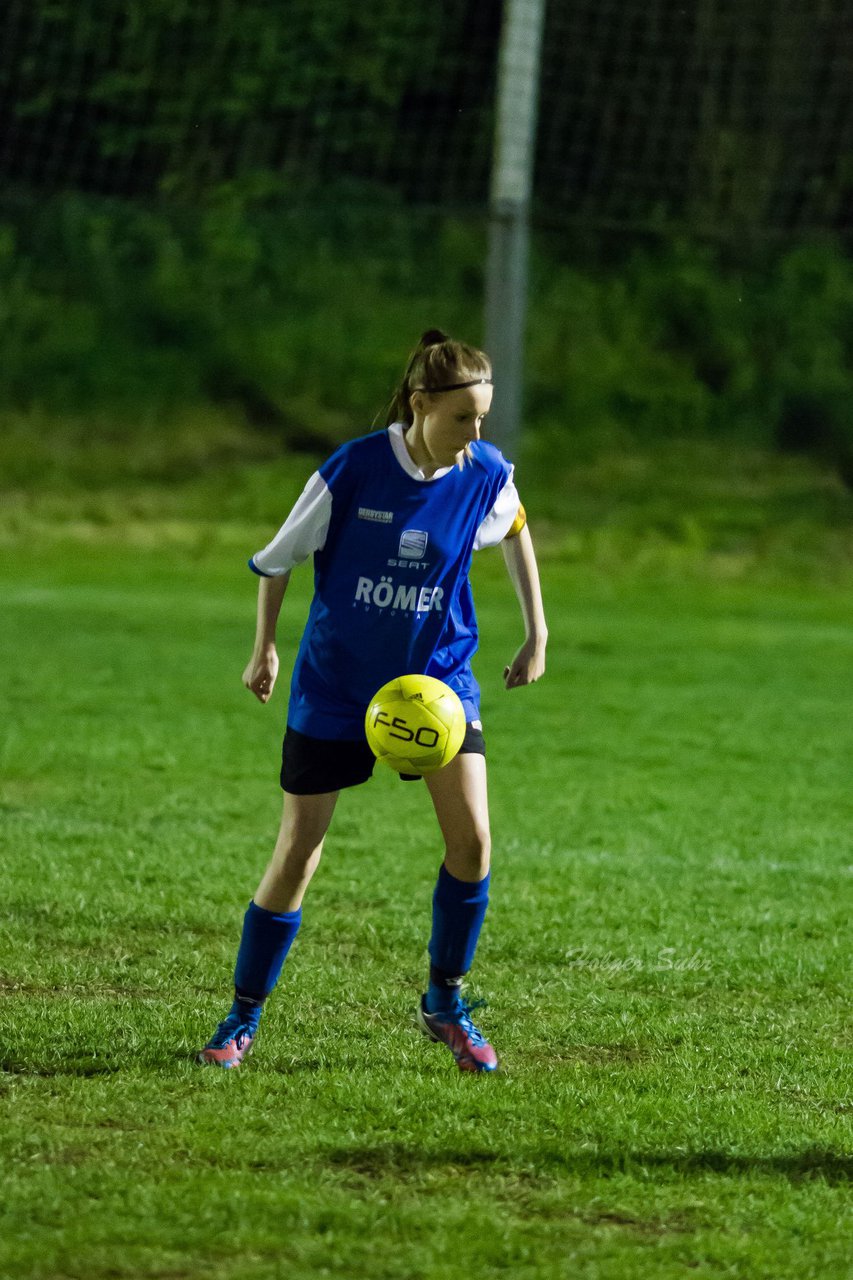 Bild 331 - B-Juniorinnen KaKi beim Abendturnier Schackendorf